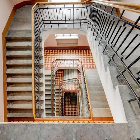 Apartment Heart,
